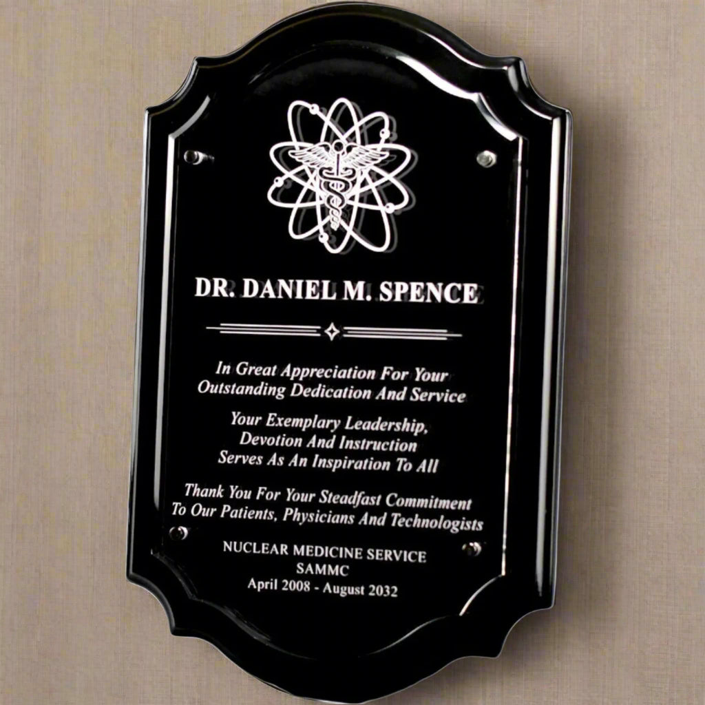 Scalloped Edge Plaque