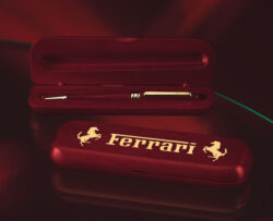 Solid Rosewood Pen with Presentation Box -